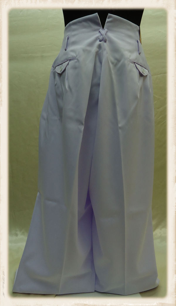 ドカン 白 特攻服 学ランの刺繍を激安オーダーの櫻堂刺しゅう ドカン 白 特攻服 学ランの刺繍を激安オーダーの櫻堂刺しゅう