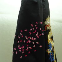 卒ラン刺繍　黒ニッカパンツへの龍1の刺しゅうのサムネイル