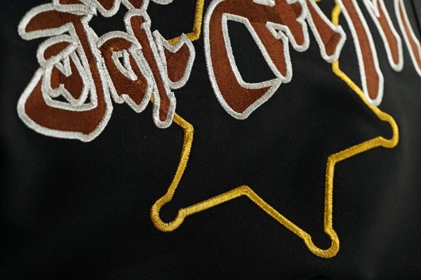 天城燐音と三毛縞斑の黒特攻ショートの刺繍 2本柱！ | 特攻服