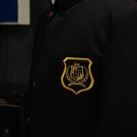 新しい学校のリーダーズの学ラン刺繍のサムネイル