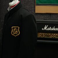 新しい学校のリーダーズの学ラン刺繍のサムネイル