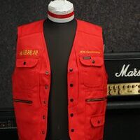 還暦祝い赤べスト刺しゅうのサムネイル